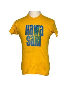 Vintage 1970s Kawasaki & Strohs Beer Yellow Graphic T-Shirt Medium